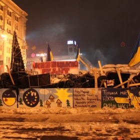 Barricate in Ucraina per l'entrata nell'UE ©costituendo Museo della rivoluzione della dignità