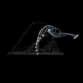 Il prototipo del gruppo di ricerca sovrapposto al disegno della catapulta di Leonardo
